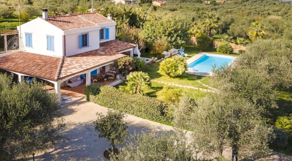 Alghero Villa Josephine Con Piscina E Parco Per 8 Ospiti Exteriör bild